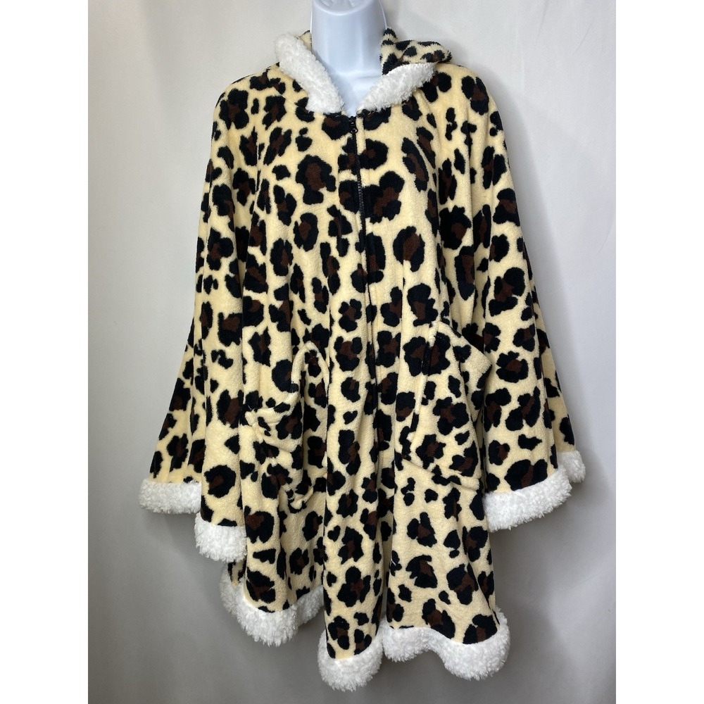 Warm+Cozy Women's Zip Shawl Cheetah Print Super Soft Loungewear Hygge Winter